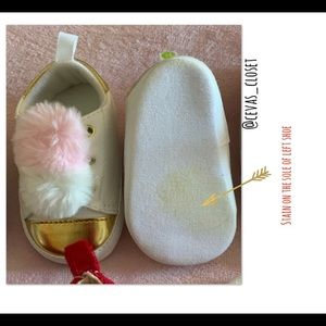 GAP Shoes - LOT of baby girl mix brands of shoes 0-3 months GAP Shoes - LOT of baby girl mix brands of shoes 0-3 months